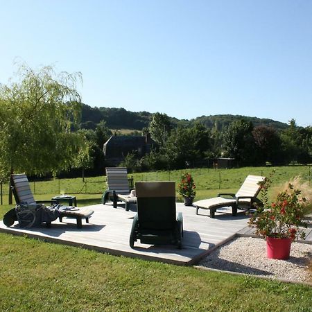 Le Jardin De Venus Acomodação com café da manhã La Rivière-Saint-Sauveur Exterior foto